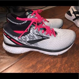 Brooks Ghost 11